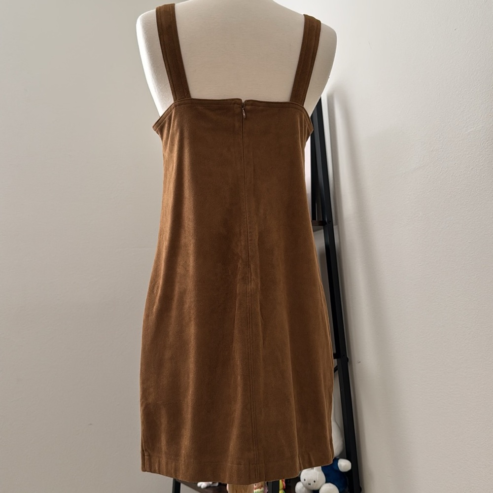 Beautiful Abercrombie embroidery dress - Picture 5 of 8